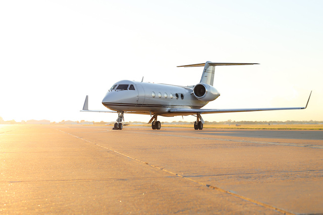 gulfstream_4_charter_n917w_1